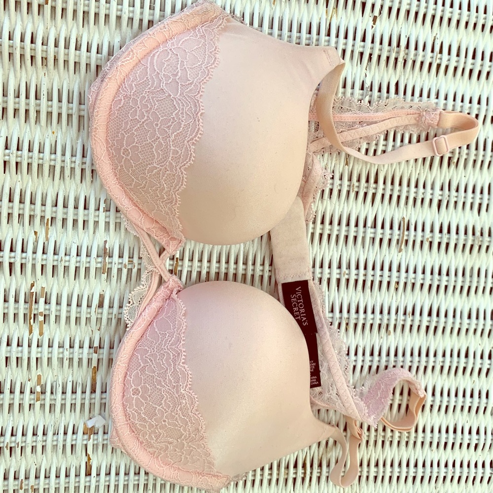 Victoria’s Secret Light Pink Push Up